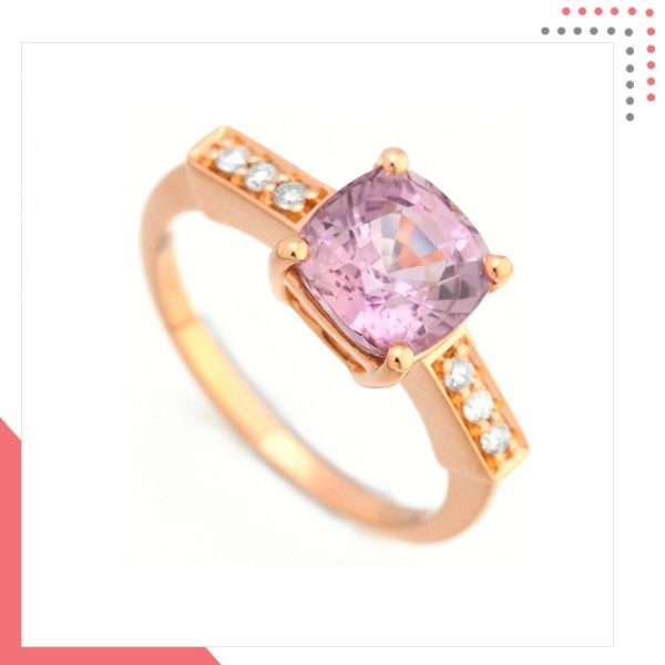 Divine Gems Lilac Antheia Bed 18K Rose Gold Ring